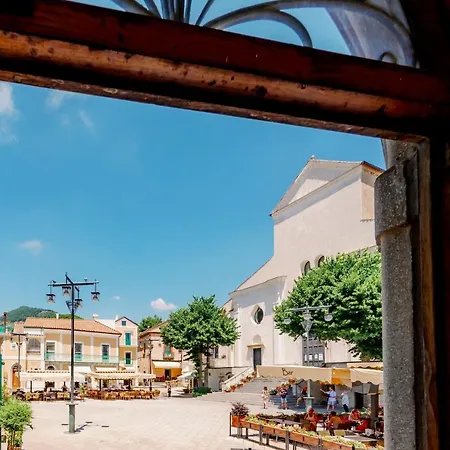 Casa Madalina Ραβέλλο